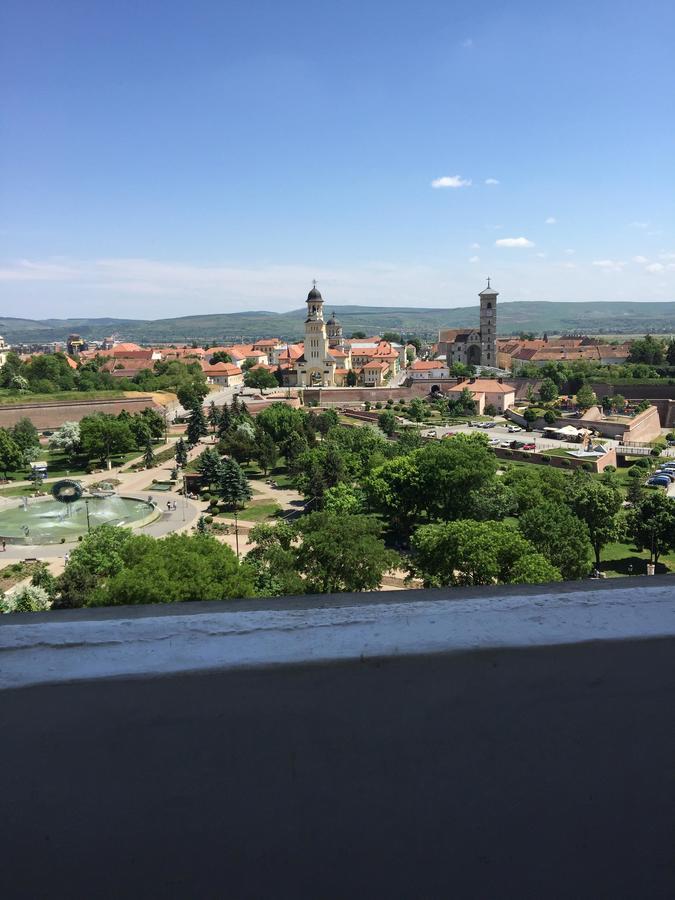 View Citadel Alba Iulia Leilighet Eksteriør bilde